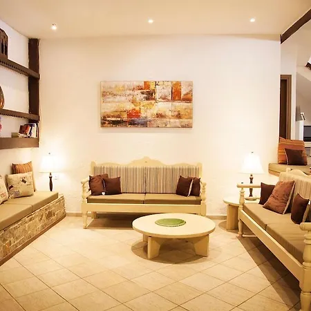 Hotel Elpida Village 4*